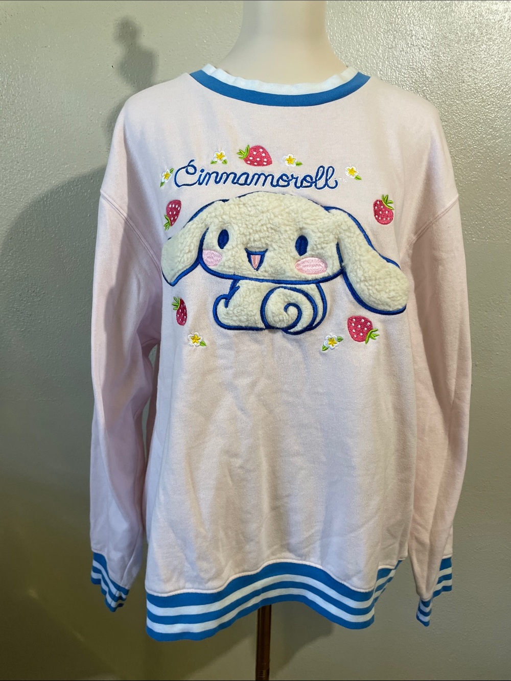 Sanrio Cinnamoroll Embroidered Sweatshirt 2XL Pink Cute Longsleeve Puppy Kawaii